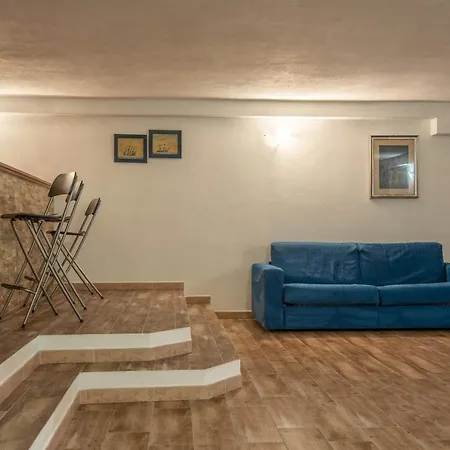 Ξενοδοχείο με διαμερίσματα Cristal Blu 4*