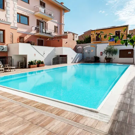 Cristal Blu Aparthotel Santa Teresa Gallura