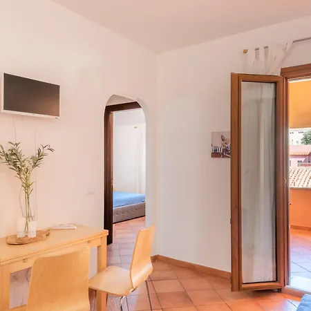 Cristal Blu Apartmanhotel 4*