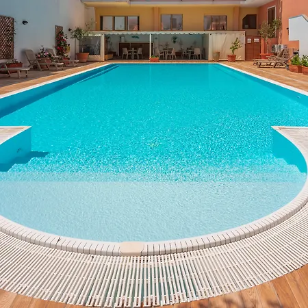 Cristal Blu Apartmanhotel Santa Teresa Gallura