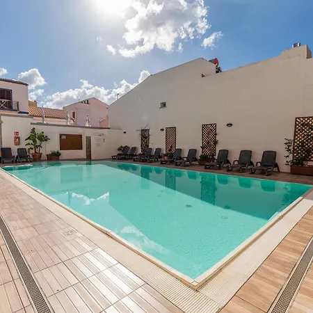 Aparthotel Cristal Blu 4*