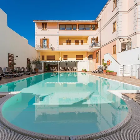 Aparthotel Cristal Blu Santa Teresa Gallura