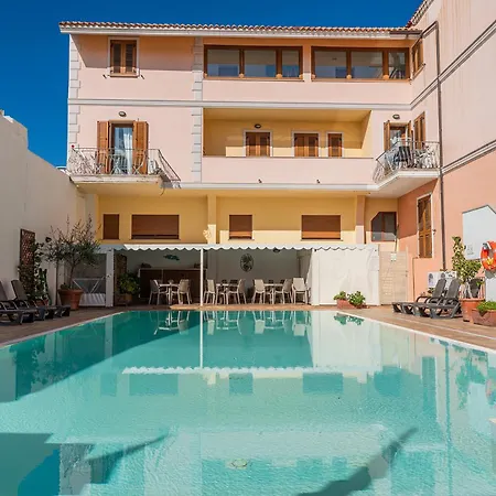 Cristal Blu 4* Santa Teresa Gallura