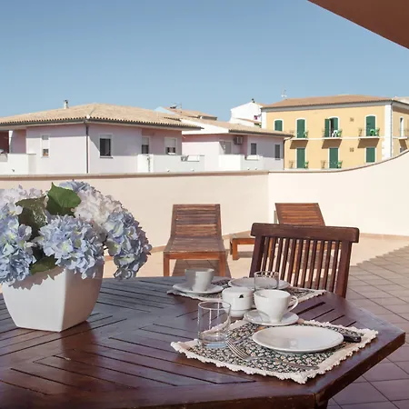 Cristal Blu Aparthotel 4*