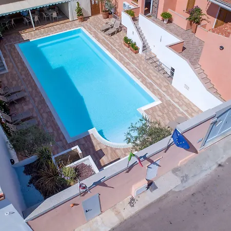 Cristal Blu 산타테레사의갈루라