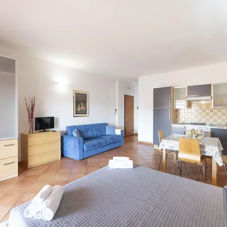 Cristal Blu Aparthotel